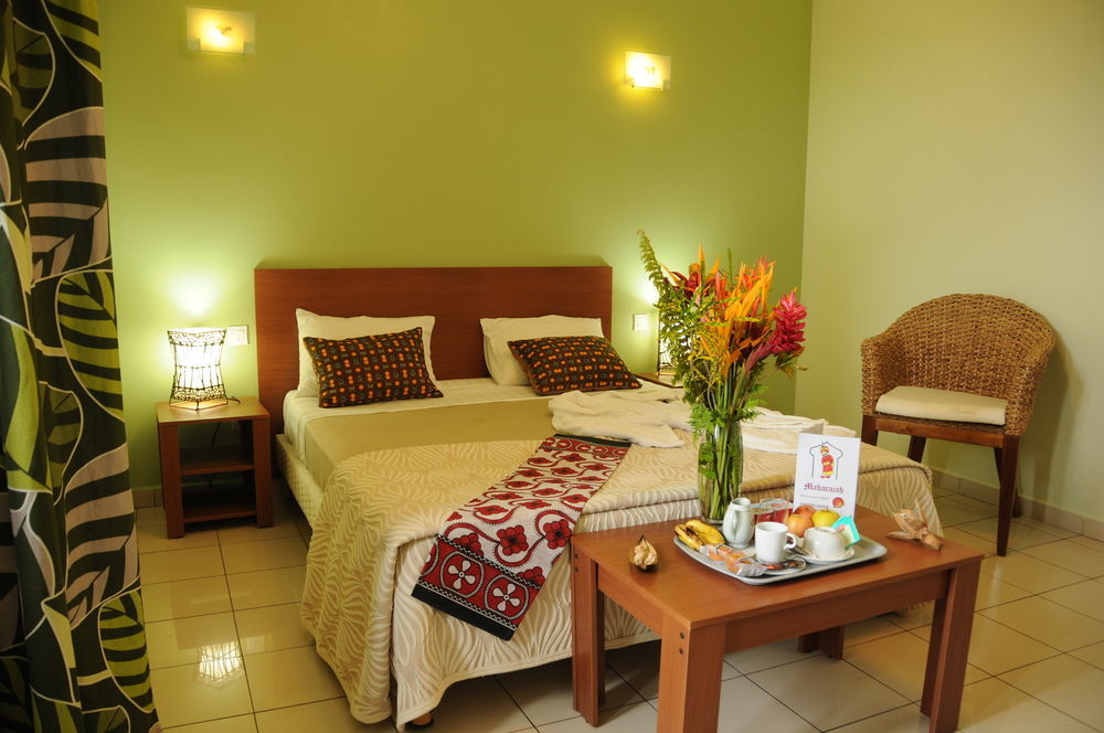 Hotel Maharajah Mamoudzou 외부 사진