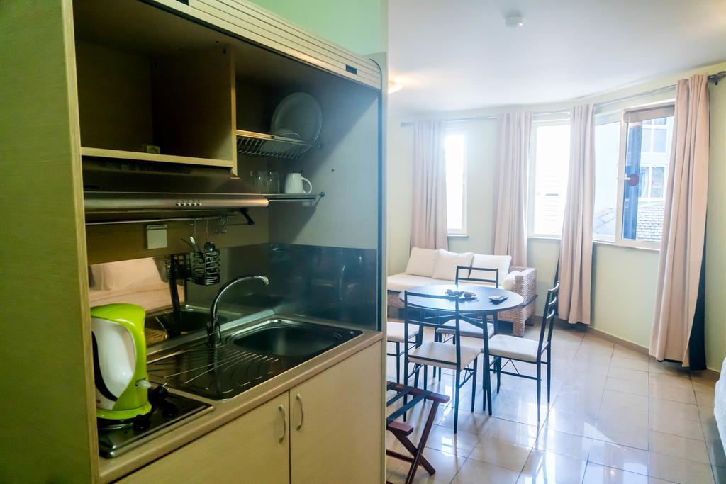 Hotel Maharajah Mamoudzou 외부 사진