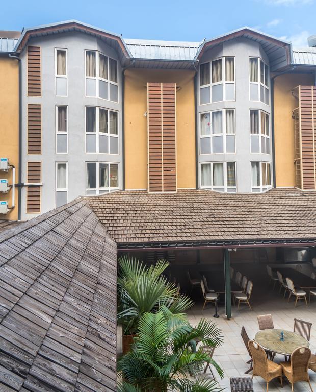 Hotel Maharajah Mamoudzou 외부 사진